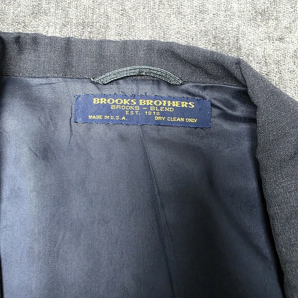 Brooks Brothers measurements pit
